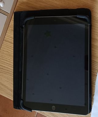 iPad 5ª generación 32GB + funda