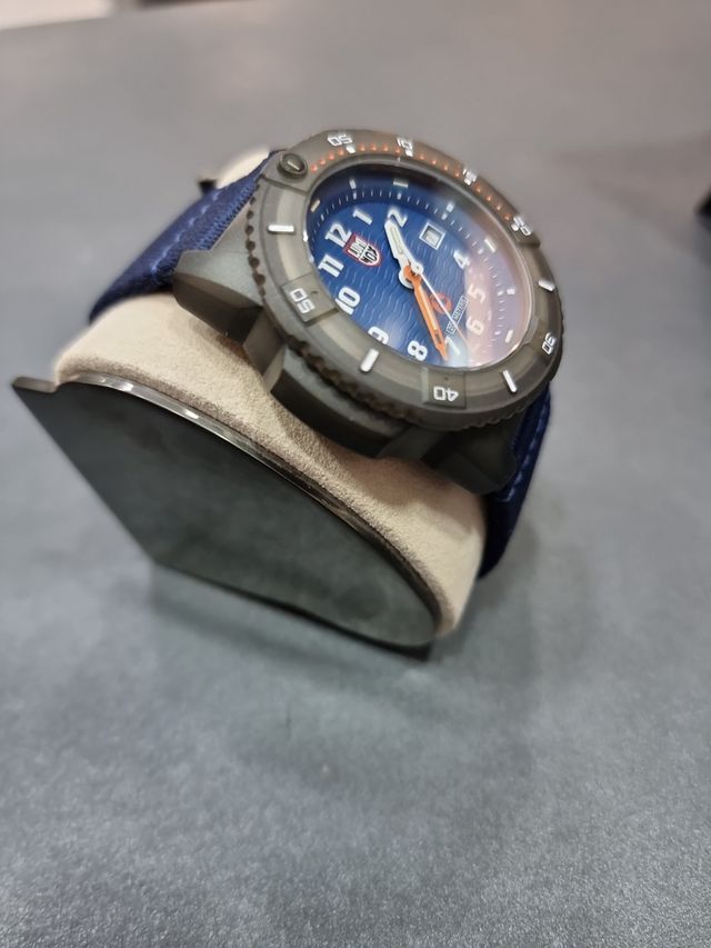 Luminox : TIDE 8900/ 8902.ECO