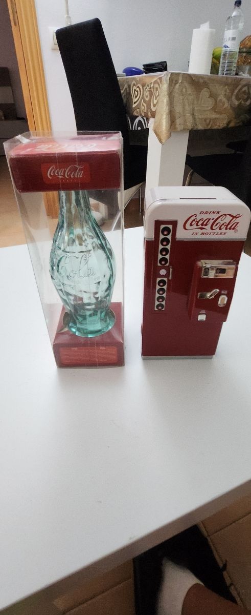 Botella Coca-Cola Antigua y hucha