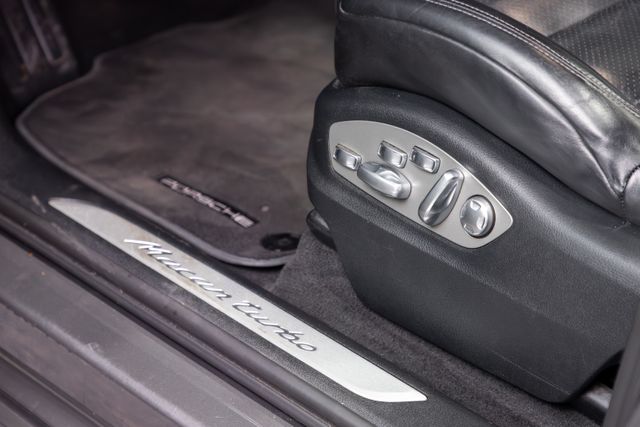 Porsche Macan Turbo (2015)