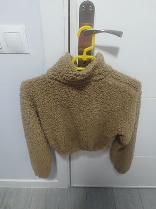 Chaqueta corta Nike beige