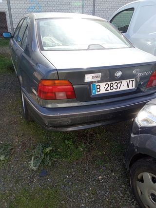 BMW E39 528i: Despiece completo