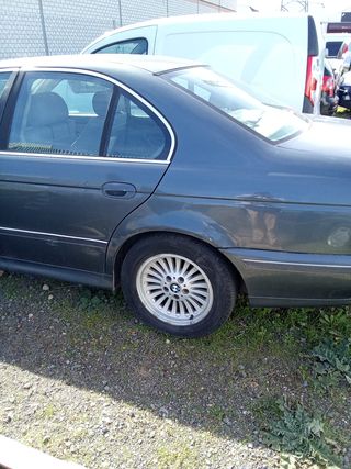 BMW E39 528i: Despiece completo