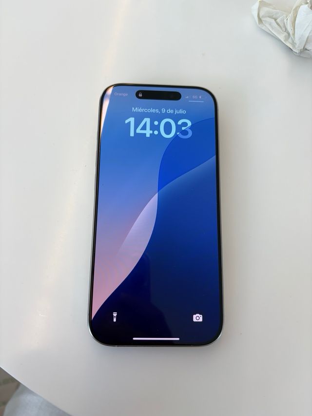 iPhone 16 Pro Blanco - 100% batería