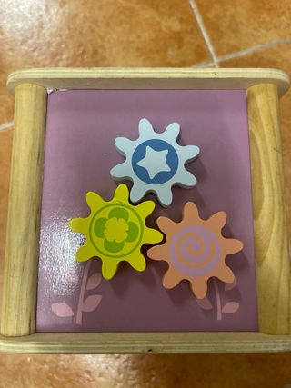 Juguete madera bebé: Laberinto + cubo