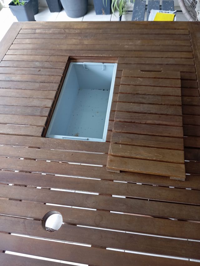 Conjunto mesa exterior y sillones