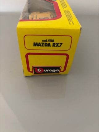 Bburago Mazda RX7 1/43 modellino mai giocato