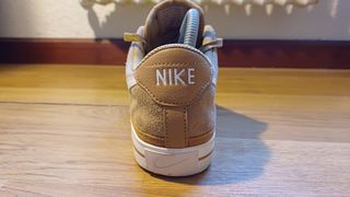 Zapatillas Nike Legacy - Beige