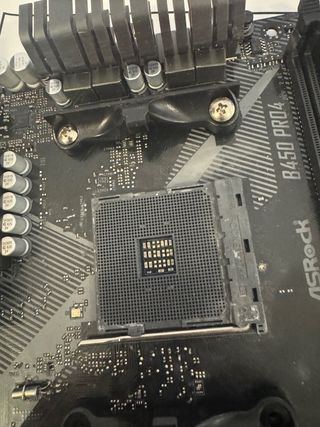 Placa base ASRock B450M Pro4