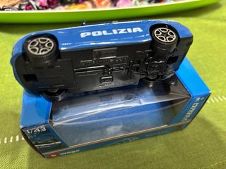 Auto Polizia 1:43 Bburago alfa romeo giulia