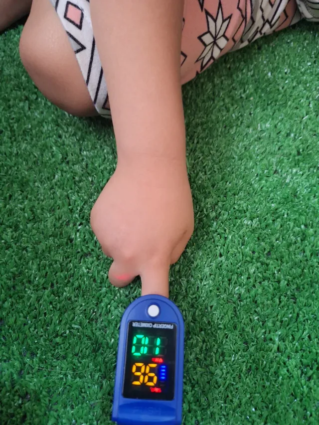 Oximetro di Impulso Digitale