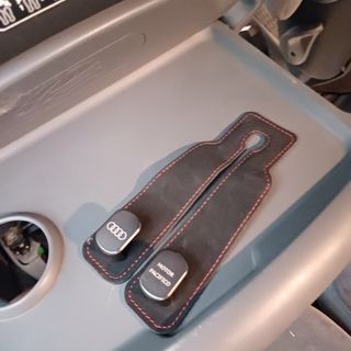 Perchas para reposacabezas Audi