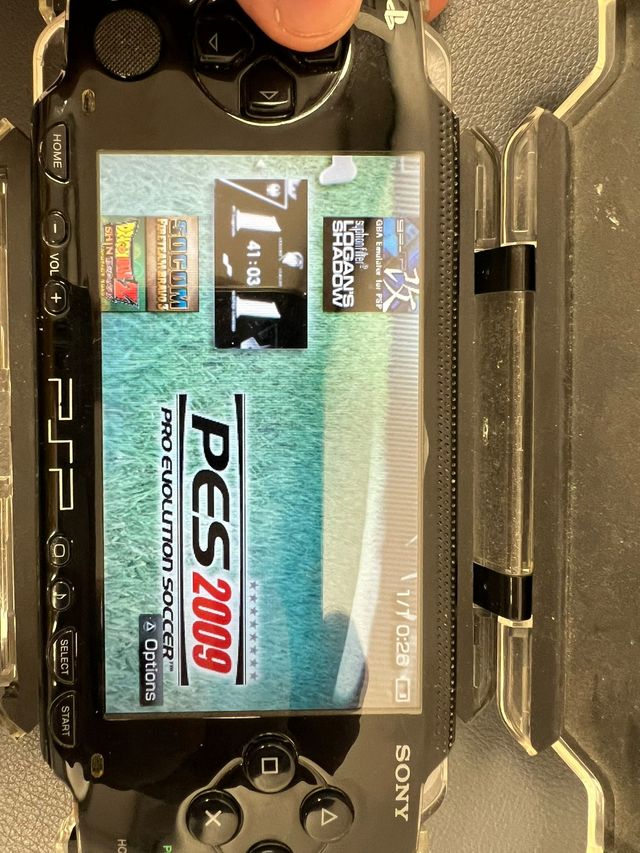PSP con juegos clásicos + físicos originales 