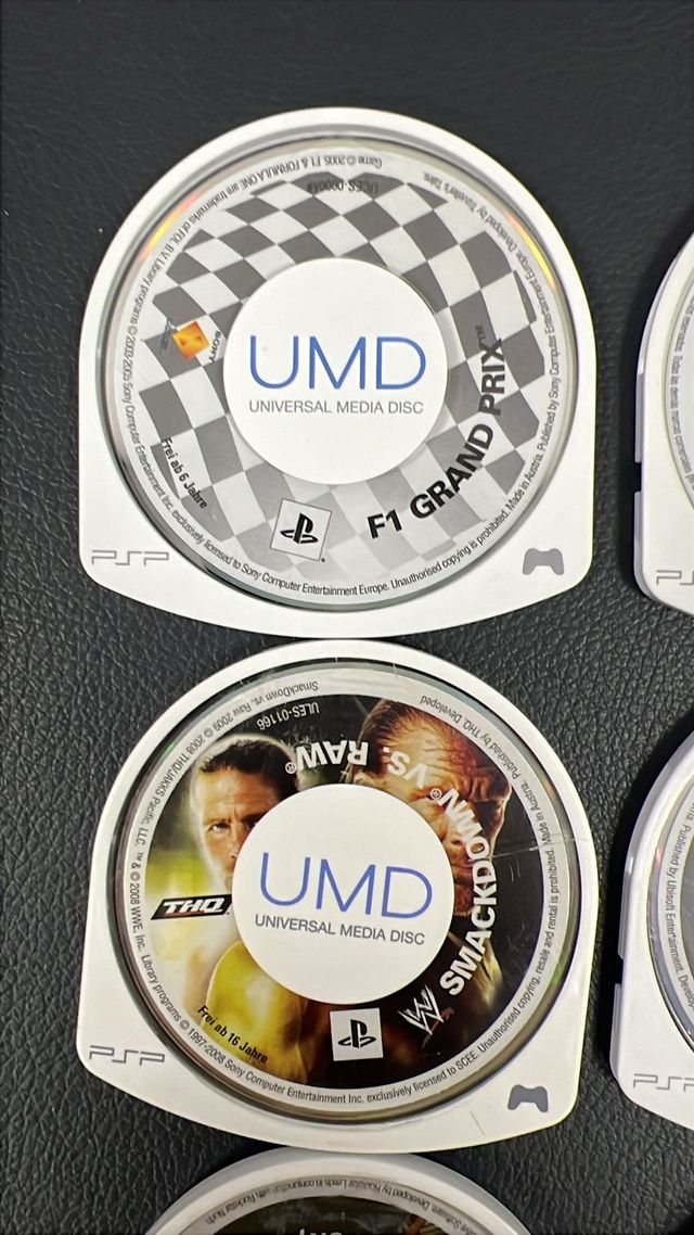 PSP con juegos clásicos + físicos originales 