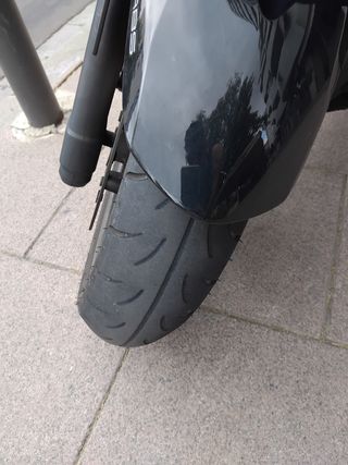 Yamaha XMAX 400 - Scooter