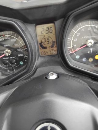 Yamaha XMAX 400 - Scooter