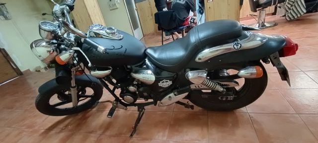 Moto Kymco Darkside 125cc