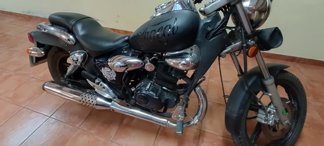 Moto Kymco Darkside 125cc