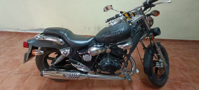 Moto Kymco Darkside 125cc