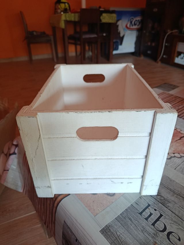 Scatola Decorativa Bianca in Legno