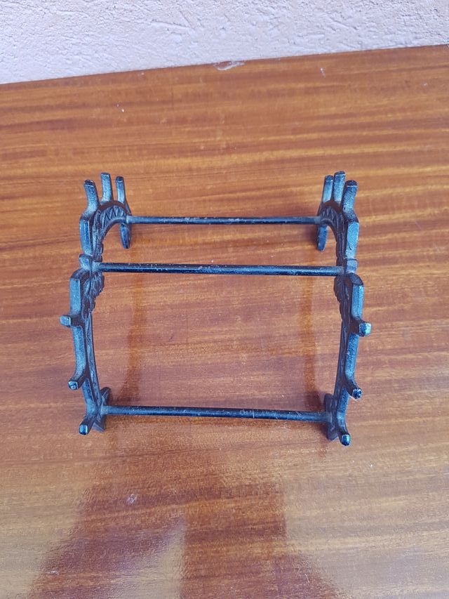 Vecchio portapenne in ferro Arte Vittoriana Epoca