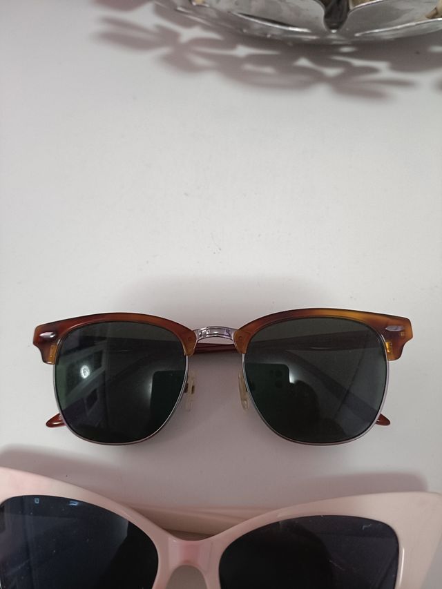 3 Gafas de sol: marrón, rosa