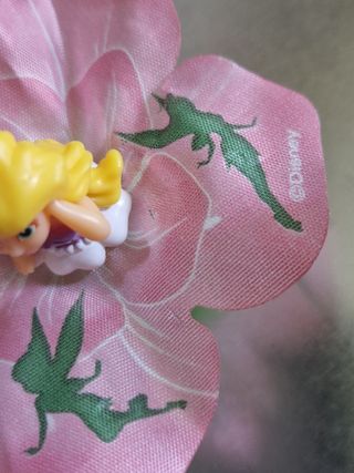 2 Fate fiori statuette 