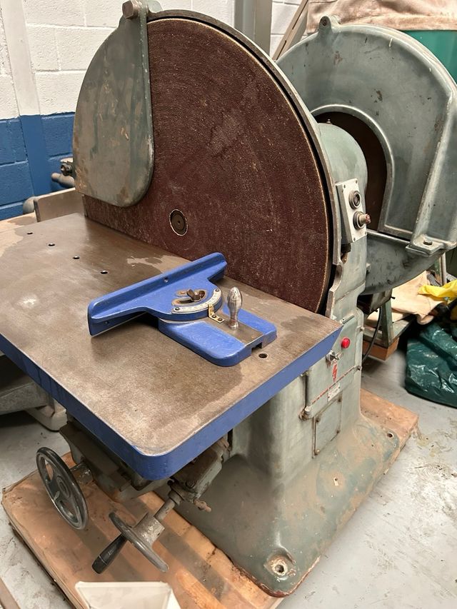 Lijadora disco Wadkin 760mm - usada