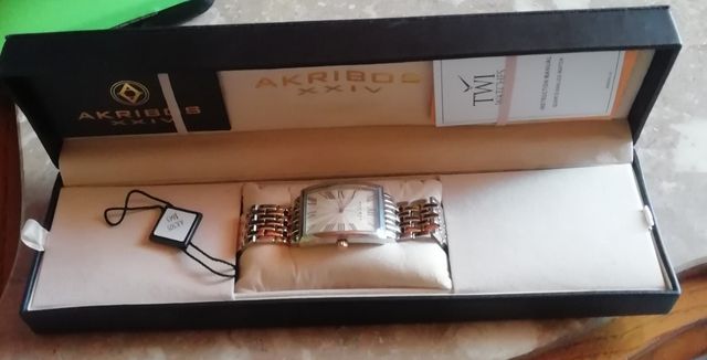 Akribos XXIV AK806TT Reloj Pulsera