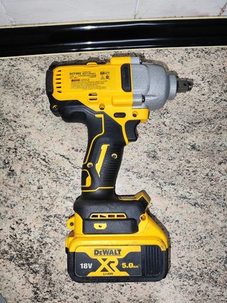 Llave de impacto DCF892
