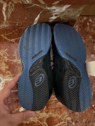 Zapatillas Bullpadel Indiga talla 43