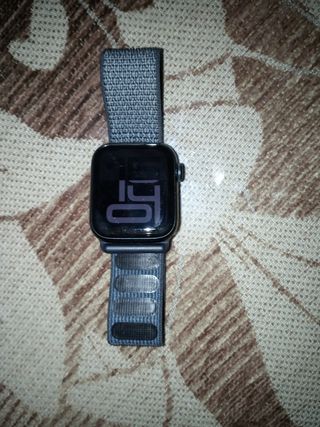 Apple Watch SE 2ª Gen - Gris/Negro