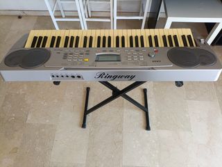 Piano Ringway CK68 MIDI