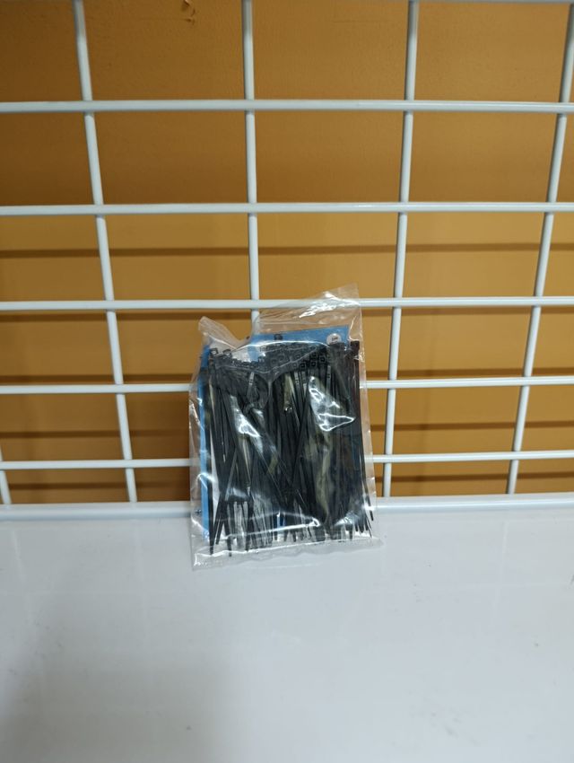  50 paquetes Bridas de Nylon – 2.5 × 100