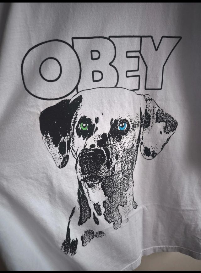 Camiseta Obey Dalmata blanca