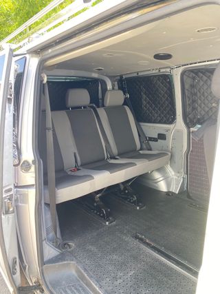 Volkswagen Transporter T5 2009