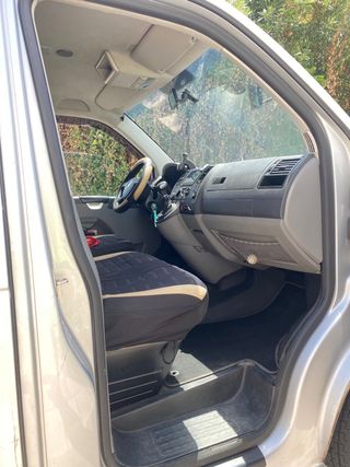 Volkswagen Transporter T5 2009