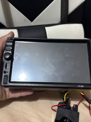 Radio Coche 2 DIN 7018B