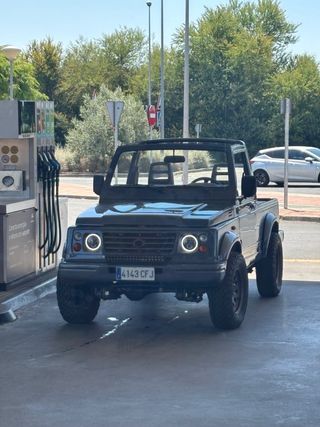 Suzuki Samurai 2003