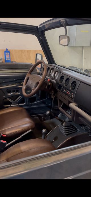 Suzuki Samurai 2003
