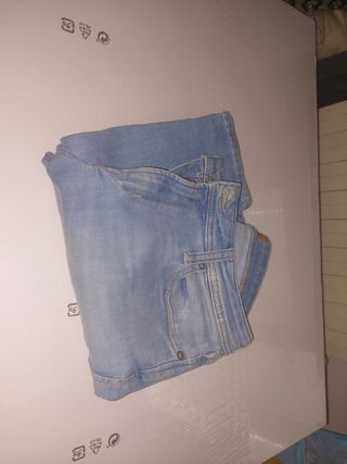 Vaqueros Jack & Jones azul claro
L30 W30 slim fit