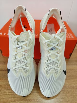 Nike Zoomx Vaporfly Next% 4  40-40.5