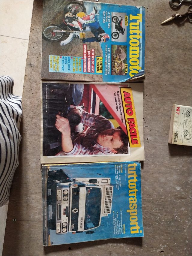 Riviste anni 80 di moto e trasporti i
