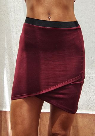 Mini Falda Granate Stradivarius