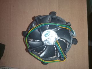 Disipador Intel - CPU Cooler