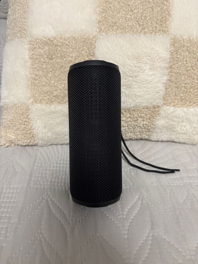 Altavoz Bluetooth portátil negro