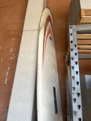 Tabla surf antigua escolar