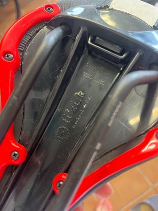 Sillín bici Fizik Tundra