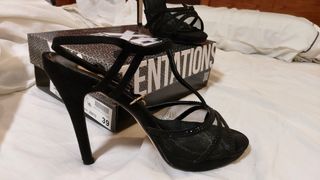 Sandalias tacón negras