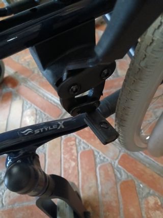 Silla de ruedas Breezy plegable